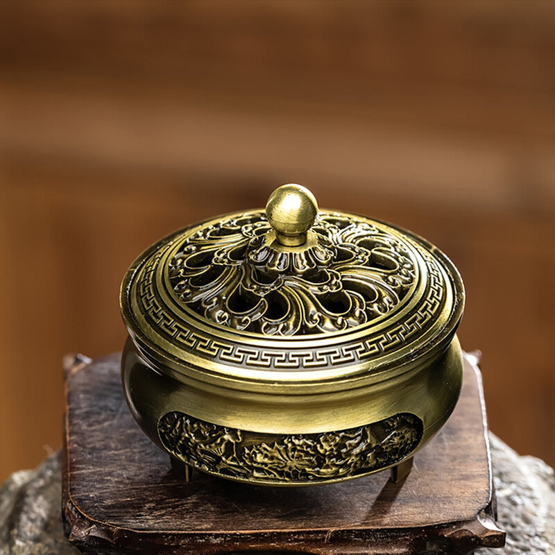 JU7CER 1PC Alloy Golden Lotus Incense Burner with Lid - Classic Style, Ideal for Christmas Home Decoration and Floor Display, Incense Holder MegaBDM