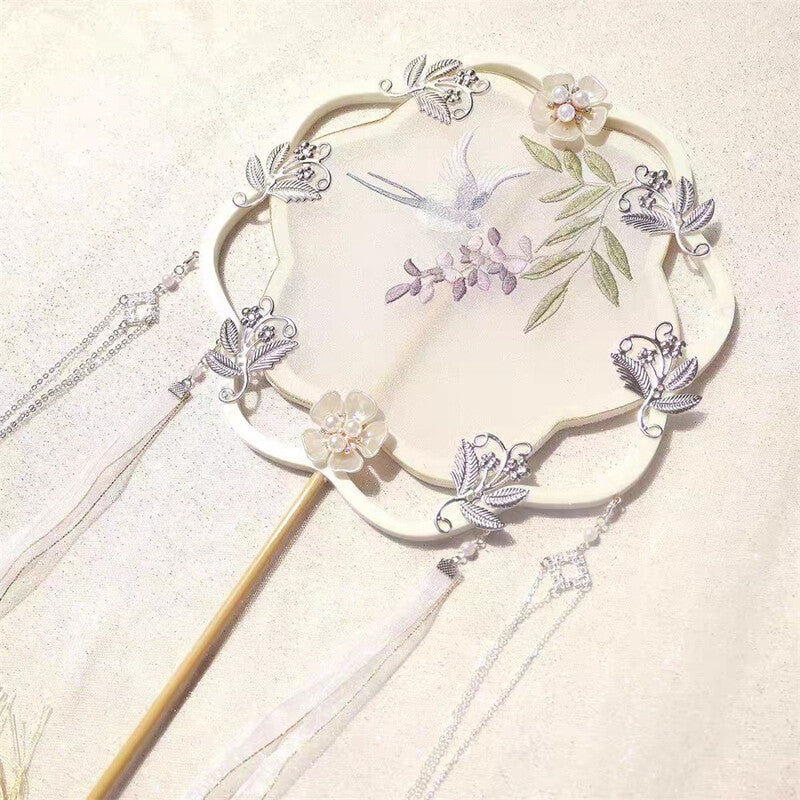 Huacan Ancient style fan, Chinese style, classical Hanfu dance group fan, retro shaped, hand-held long handled wisteria flying bird fan 1PC MegaBDM