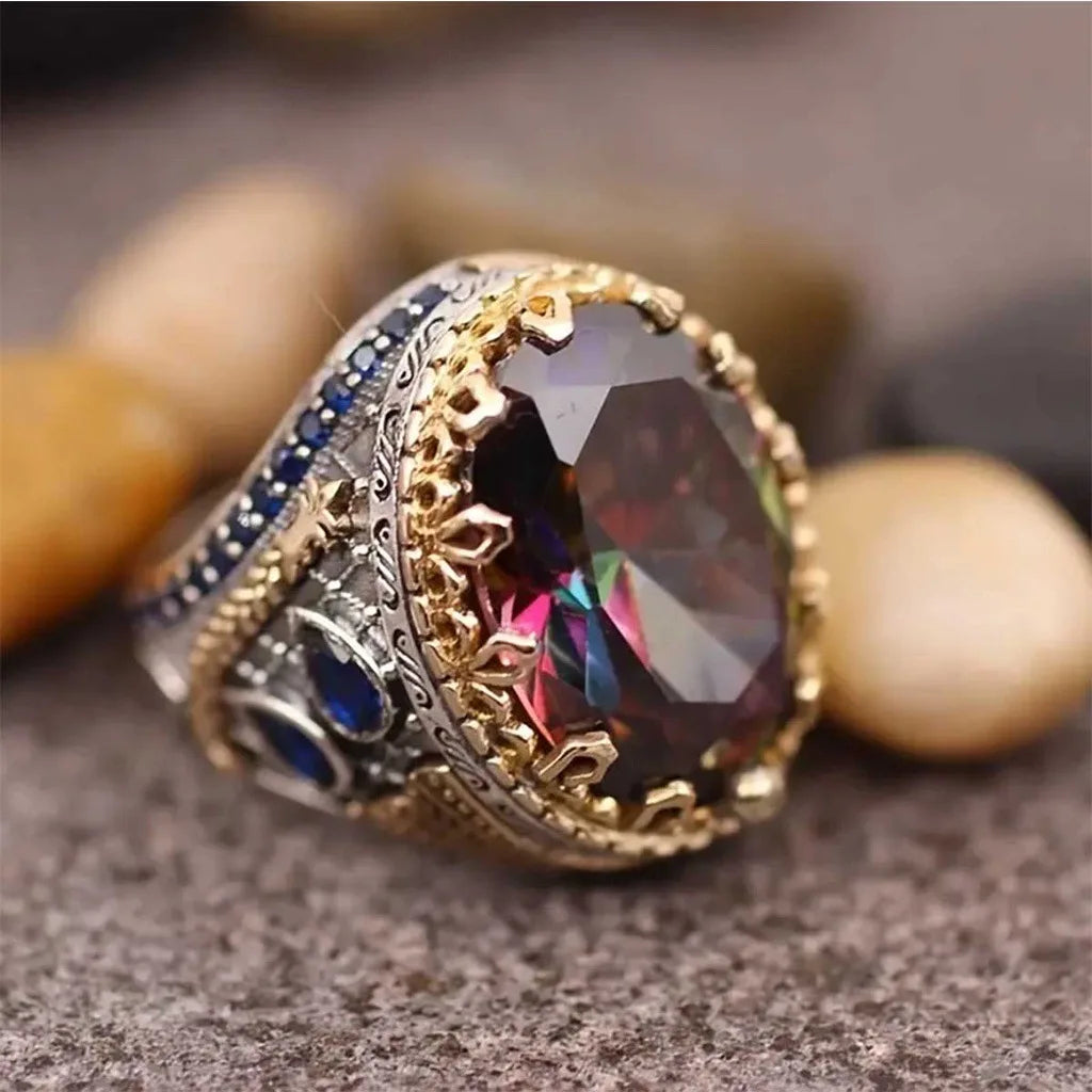 Fenyi Wholesale Alloy Jewelry Men Carved Colored Crystal Sapphire Retro Punk Fashion Exquisite Silver and Gold Rings