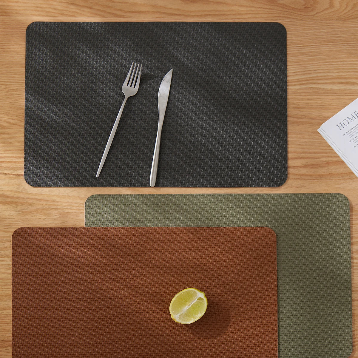 Black Woven Faux Leather Heat Resistant Placemats Set Heat Resistant Anti Slip Dining Table Place Mats for Indoor & Outdoor Use