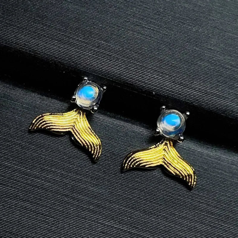 Low MOQ Wholesale 925 Sterling Silver Stud rainbow Moonstone Whale Tail Hook Sterling Earrings