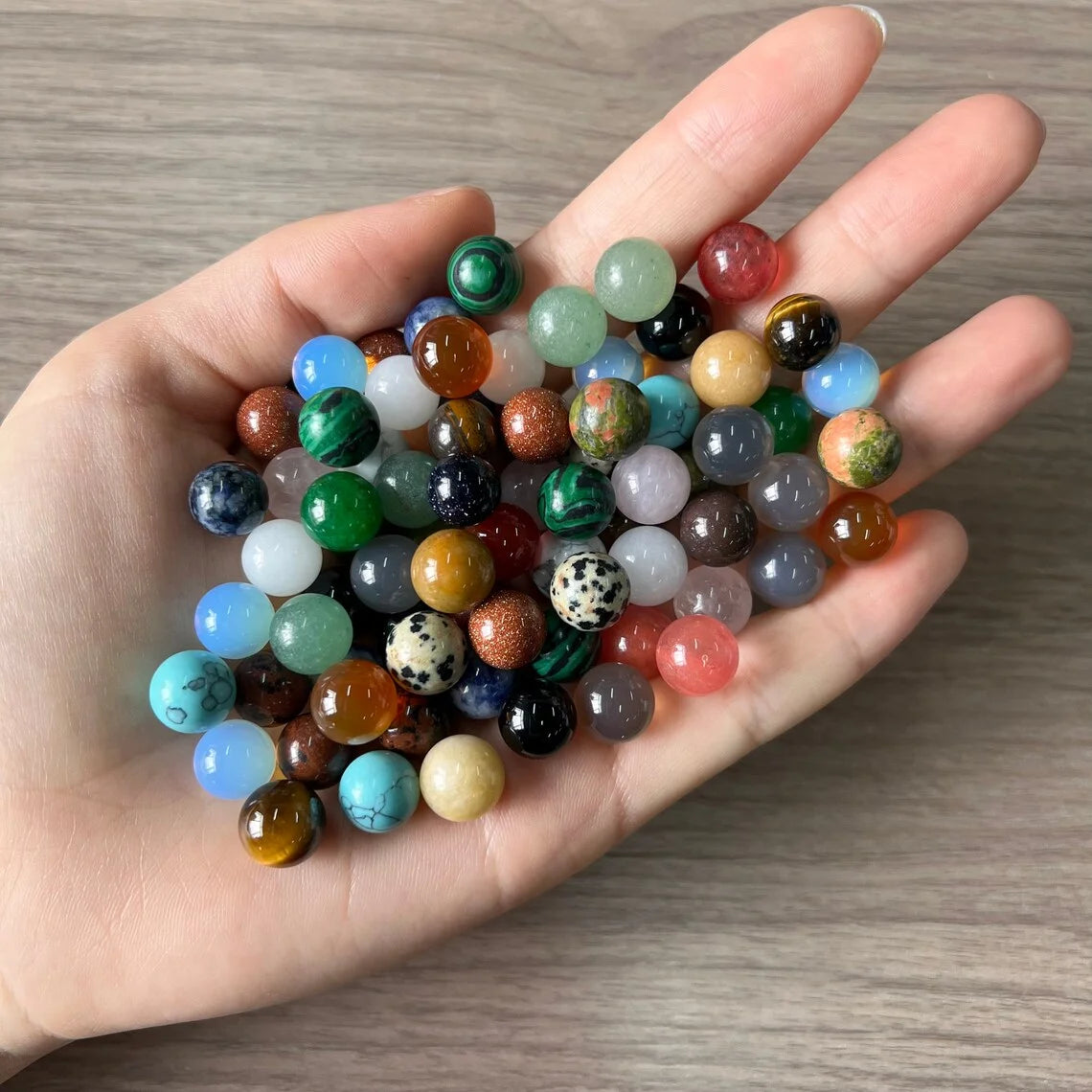 100pcs 6mm Round Crystal Sphere No Hole Natural Gemstone Round Ball Bead Undrilled Stone Beads for DIY Jewelry Making
