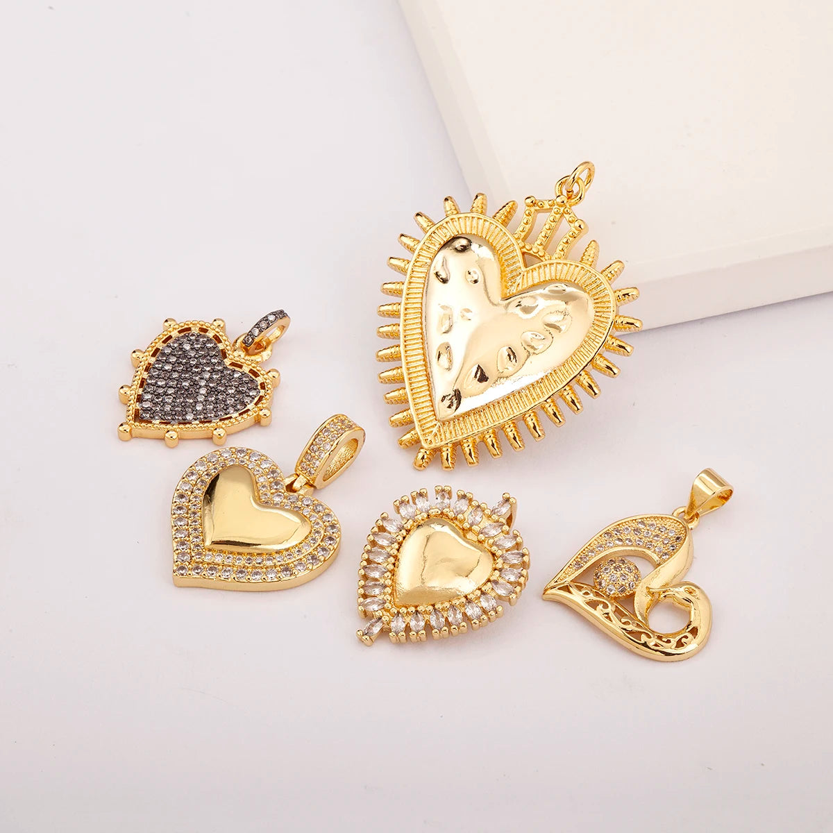 QIKU Heart Pendant Charms 18K Gold Plated Copper Vintage Zircon Metal Charms for DIY Jewelry Making