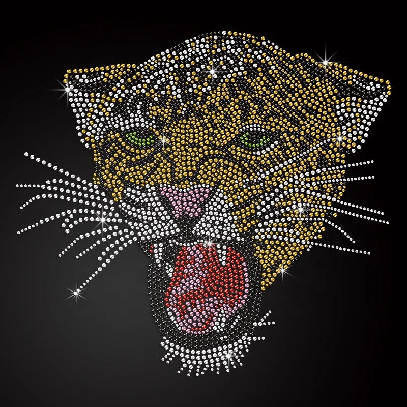 Trending Products 2024 New Arrivals Custom Tiger Iron on Rhinestone T Motif Thermal Transfer Rhinestone Clothing Design