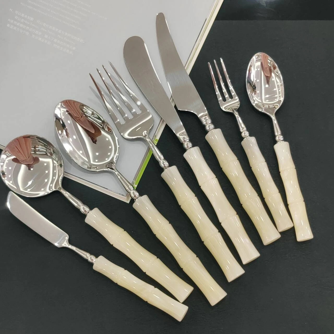 Sapphire Blue Rectangle Tableware Set Stylish Wedding Cutlery Acrylic Handle Fade-Resistant Wedding Dinnerware Flatware Sets