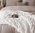 Soft Texture Eco-Friendly Sleep Aid for Bed Sleeping Furry Cozy Faux-Rabbit Fur Plush Blanket Comfortable Bedding Sleep Comfy