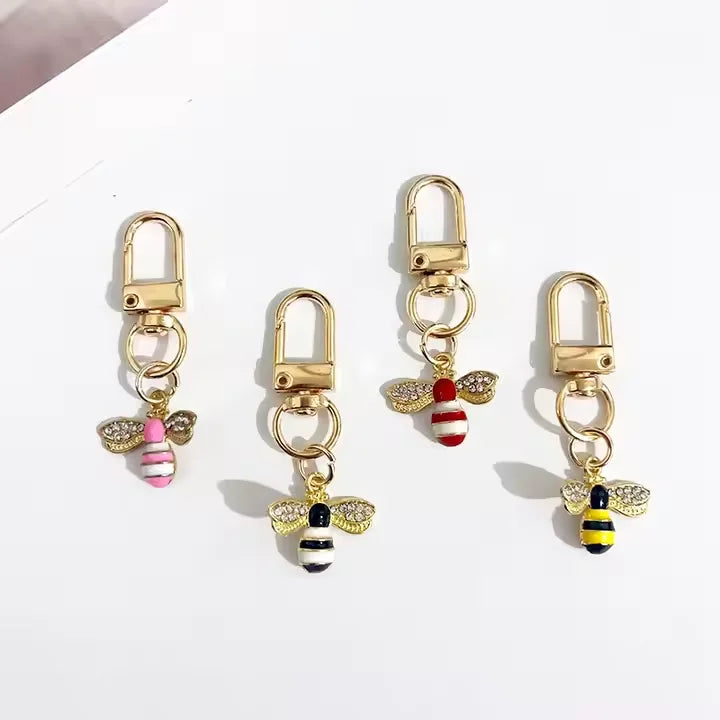 Cute Animal Crystal Yellow Bee Charm Keychain Rhinestone Bee Metal Key Chain Insect Enamel Bee Keychain Accessory Bluk