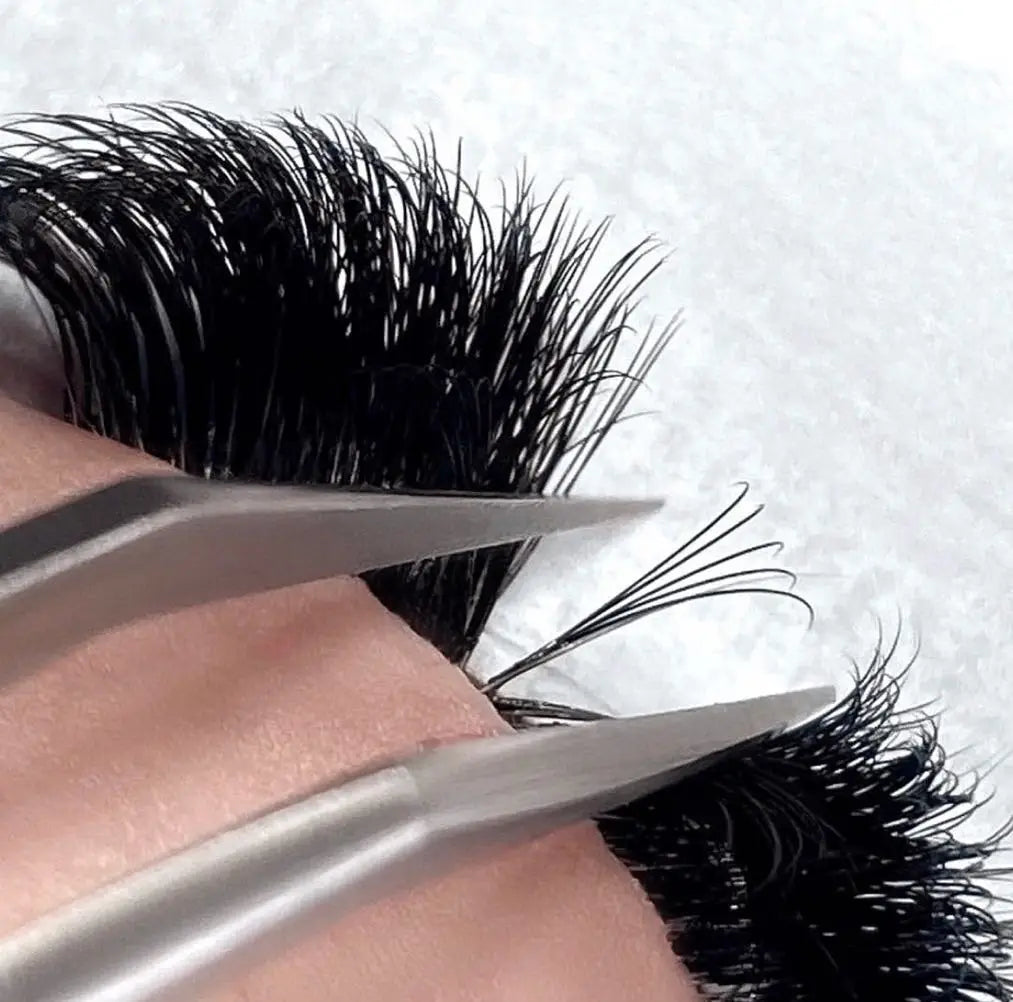 0.03-0.10mm Matte Dark Black Easy Fan Lashes Volume Extension Mega Eyelashes Blooming Fans Eyelash Extension Cilios