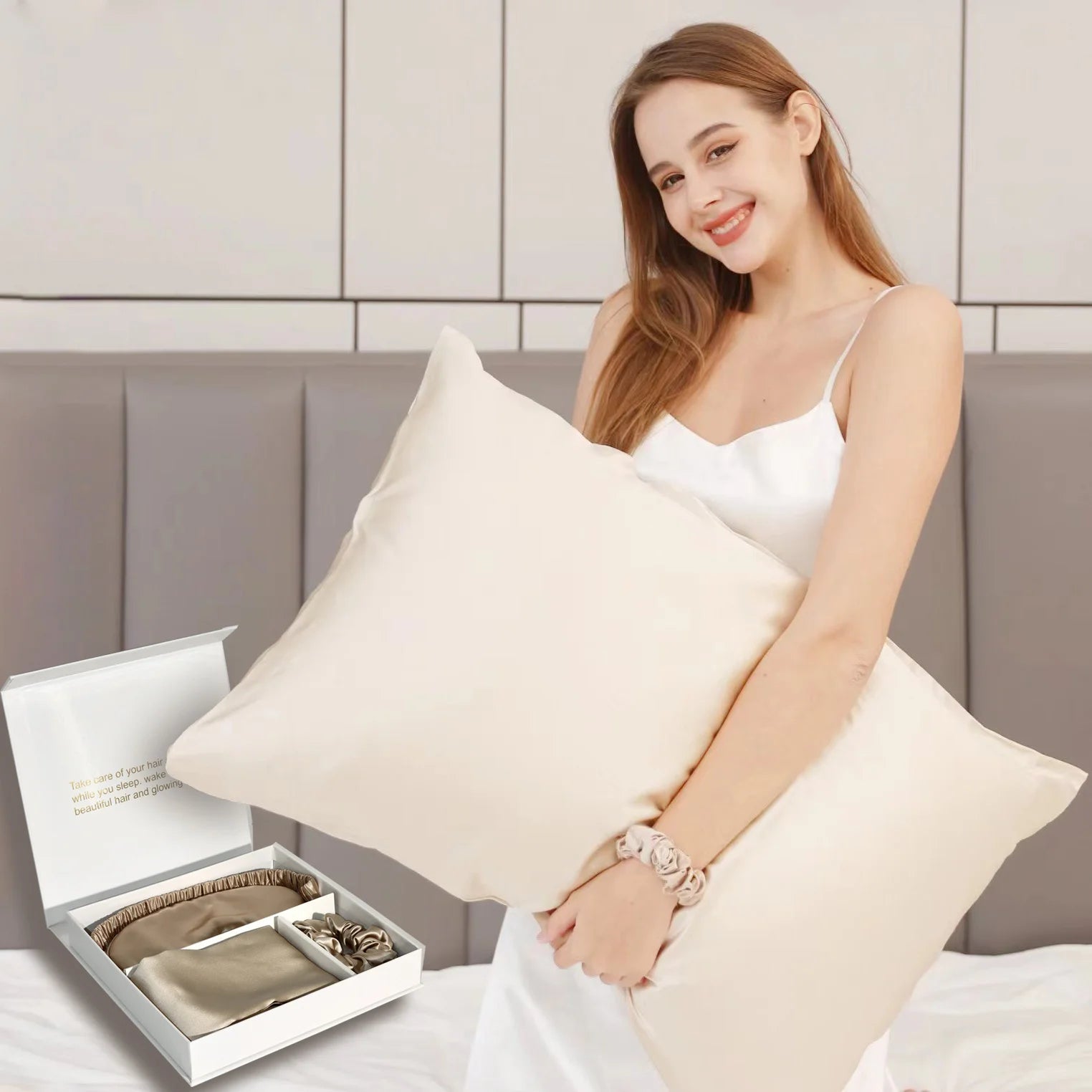Wholesale 100% Mulberry Silk Pillowcase Pure Color with Solid Marine and Festival Pattern 22mm Woven Case for Hotel & Home Use