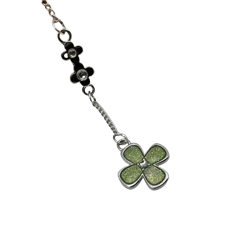 HOT New Comics Anime Kimi Ni Todoke Keychain Kuronuma Sawako Kazehaya Shouta Cosplay Flower Pendant Phone Chain