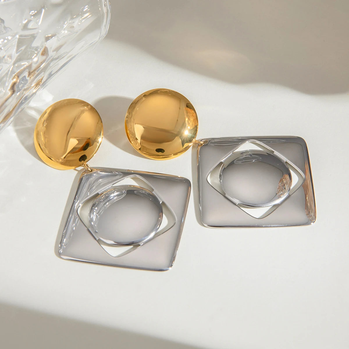 J&D Jewelry Hoop Earring 18k PVD Gold Plated Stainless Steel Two Tone Round Square Hollow Pendant Earrings
