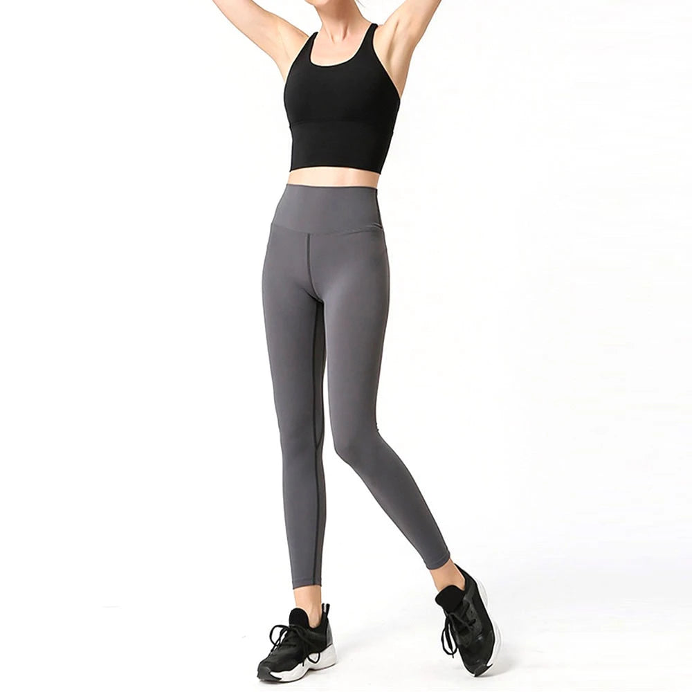 Best Selling 2024 Women Yoga Shorts Set Custom Made Solid Color Breathable Eco-Friendly Quick Dry OEM