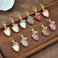 Custom Strawberry Keychain Charms Dainty Pendant Key Chain Mini Strawberry Resin Keyring Ornament Gift for Fashion Jewelry
