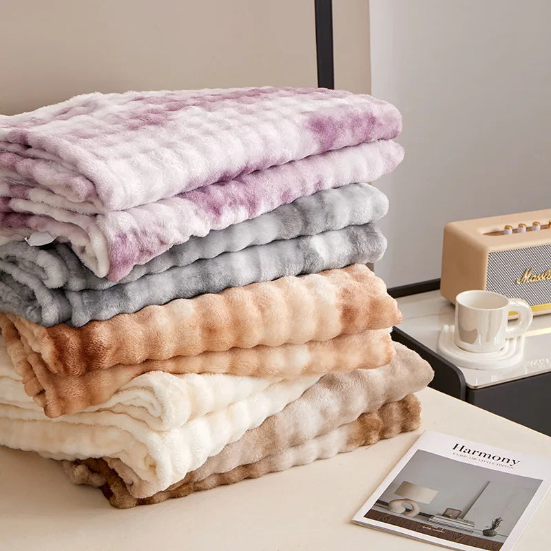 Wholesale Hot Selling Knitted 100% Polyester Modern Soft Four Seasons Hotel Bedding Sofa Home Decor Solid Color Bubble Flannel