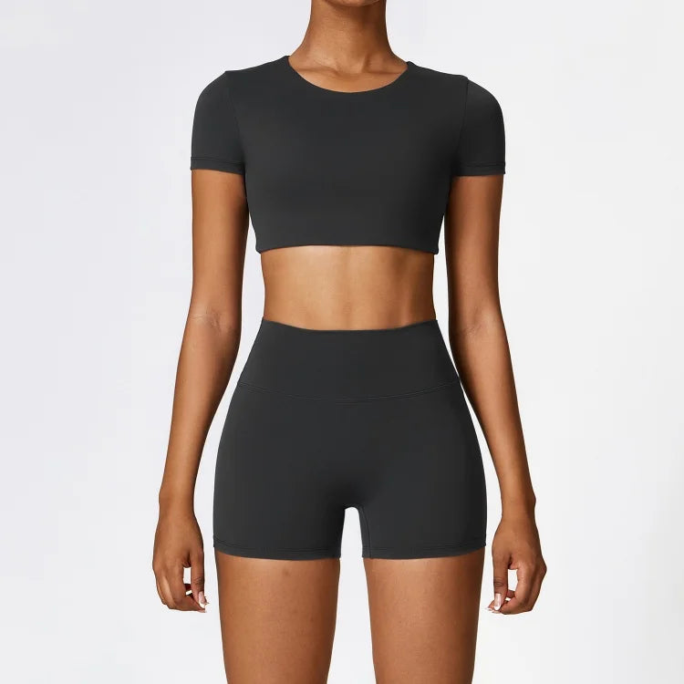 Comfortable Women Yoga Shorts Flexibility Short Sleeve Top Pilates Wear Gym Training Set Custom Outings Activewear
