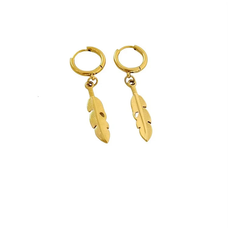 Wholesale Stainless Steel Personalized Jewelry 18k Gold Plated c Shape Stud Earrings