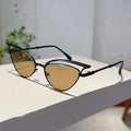 Custom Logo 2025 Fashion Butterfly Shaped Women Sun Glasses UV400 Gradient Shades Metal Hollowed Cat Eye Sunglasses