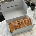 Wholesale Customizable Durable Cardboard and PVC Cookie Food Box Matte Finish with Gold Foil Insert for Bakery Treat Packaging