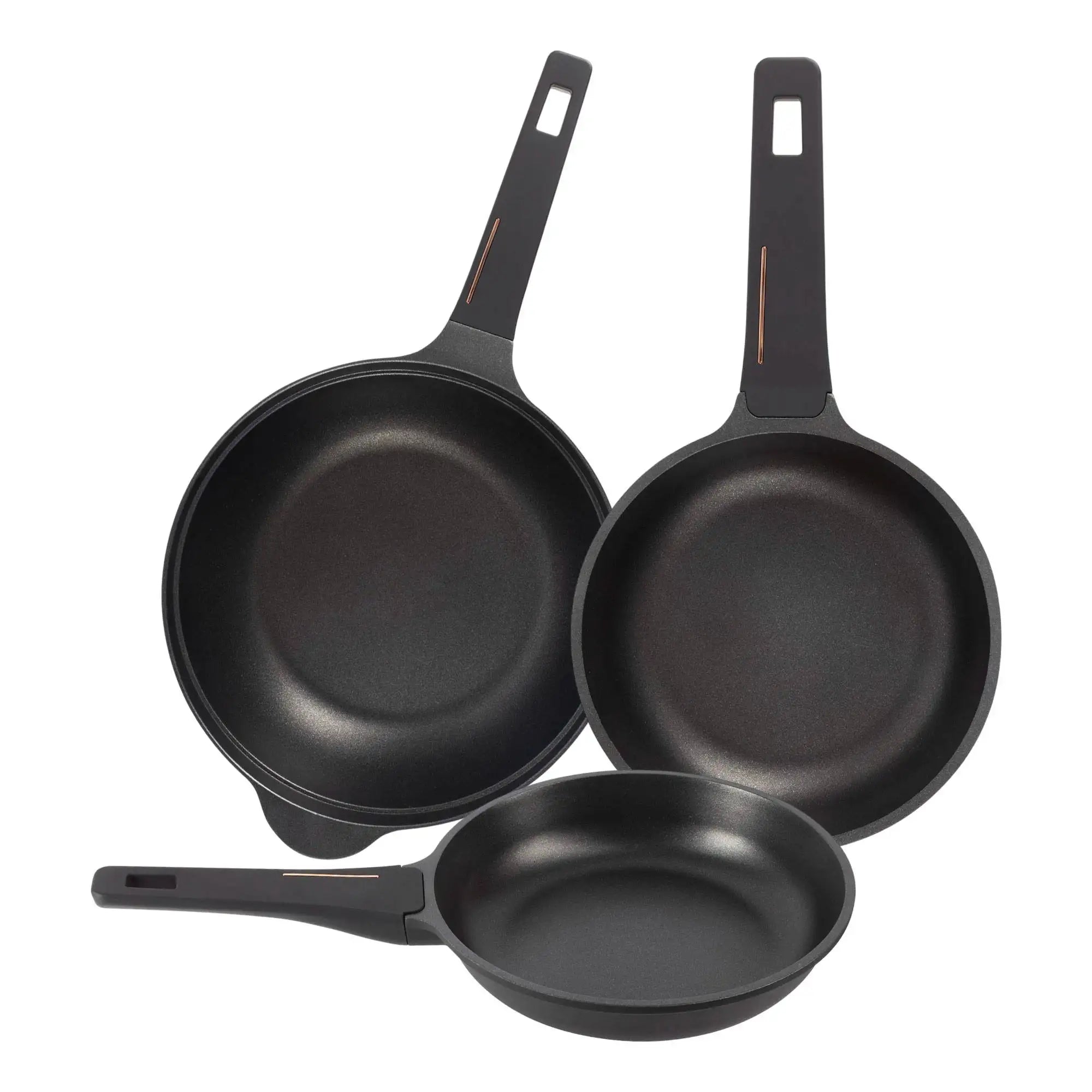 Set of 2 frying pans 2428cm + wok 30cm in cast aluminum Copper Black Bergner