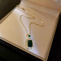 Square Zircon High-End Light Luxury Geometric Titanium Steel Necklace Retro Niche High-End Temperament Collarbone Chain