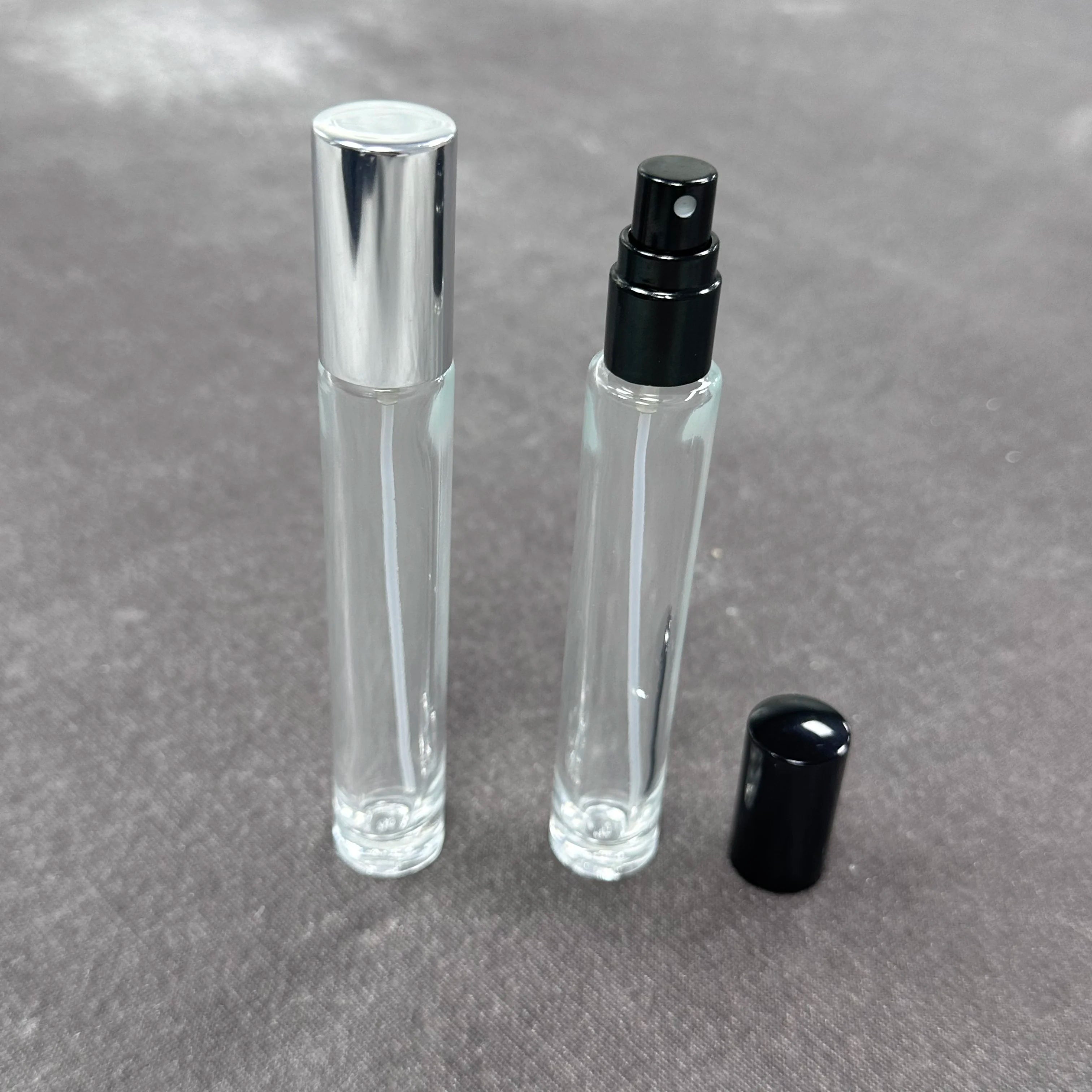 Wholesale 100pcs 10ml Refillable Clear Slim Tall Thick Bottom Crimp Screw Glass Bodyworks Perfume Bottle with Decal Pump Sprayer