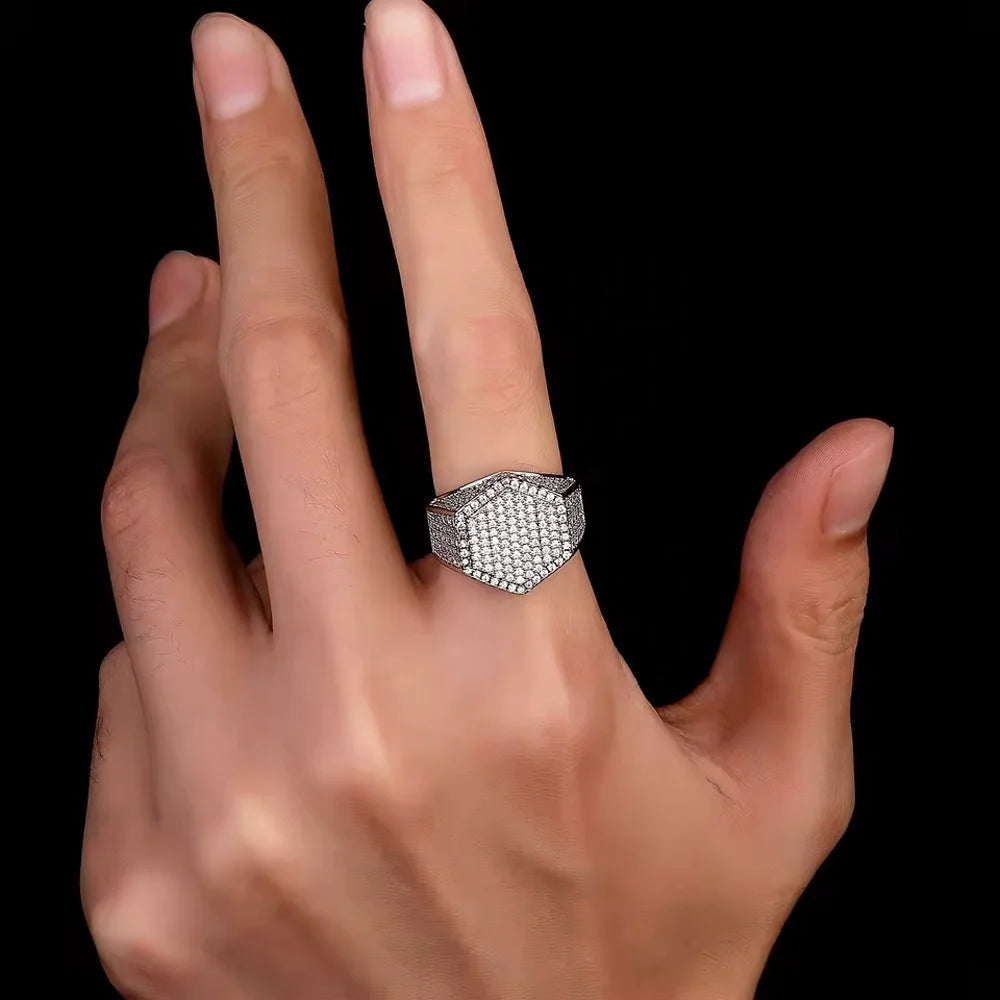 New Hip Hop Shiny Micro Pave Lab Diamond Ring Jewelry Brass Gold Plated Luxury Iced Cubic Zircon Brilliant Cut Daily Wear Men