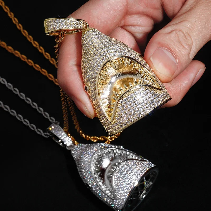 Luxury Brass Gold Plated Shark Pendant with Full Lab Diamond Hip Hop Exquisite Animal Charm Necklace Jewelry for Men Women Gifts