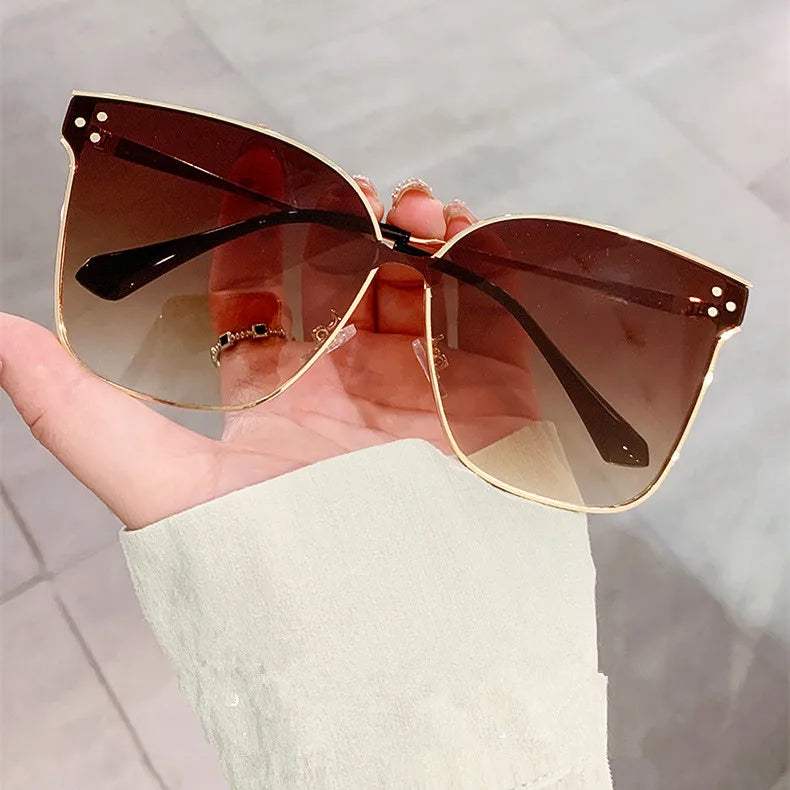 Custom Logo 2025 Fashion Gradient Shades Cat Eye Sun Glasses UV400 Alloy Big Frame Square Sunglasses for Men Women