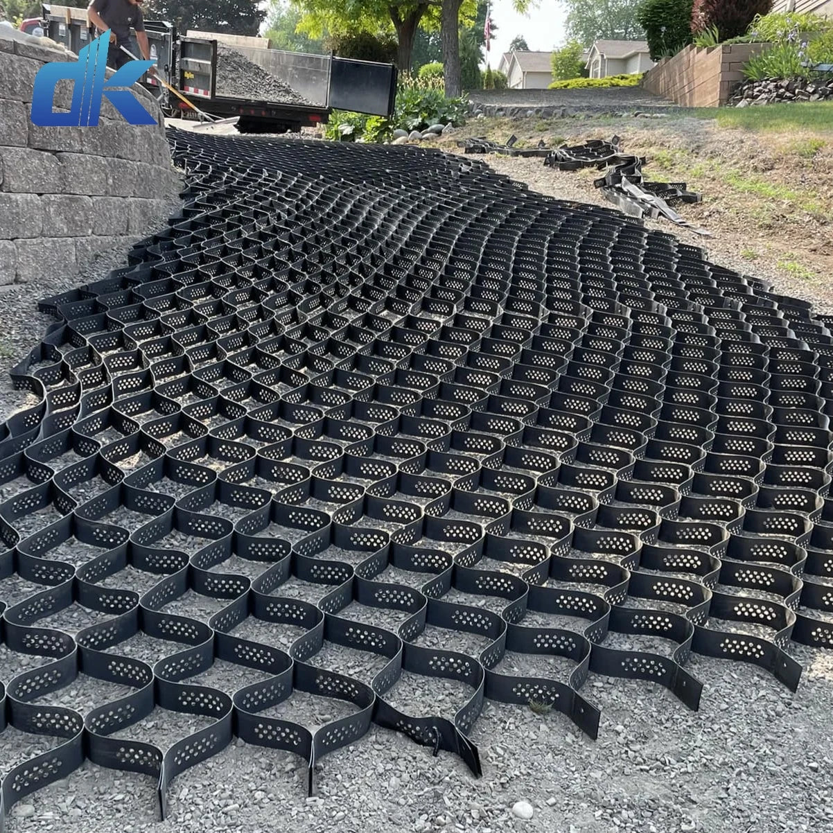 100mm HDPE Geocell Retaining Walls Textured and Perforated HDPE Geocell Driveway for Road Construction Slope Protection