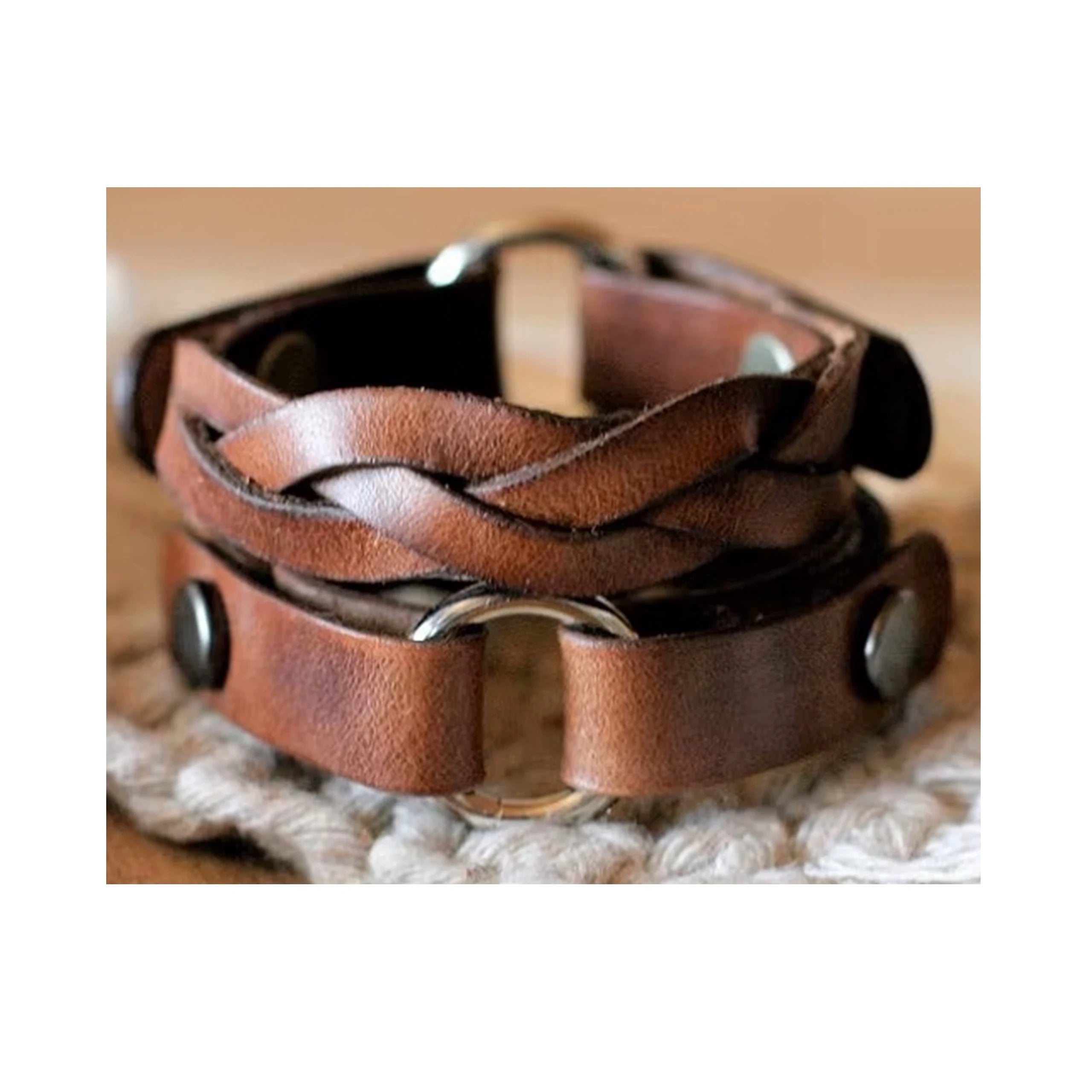 Fashion Handmade Genuine Leather Braid Detail Wear Mark Ring Leather Bracelet for Men or Women