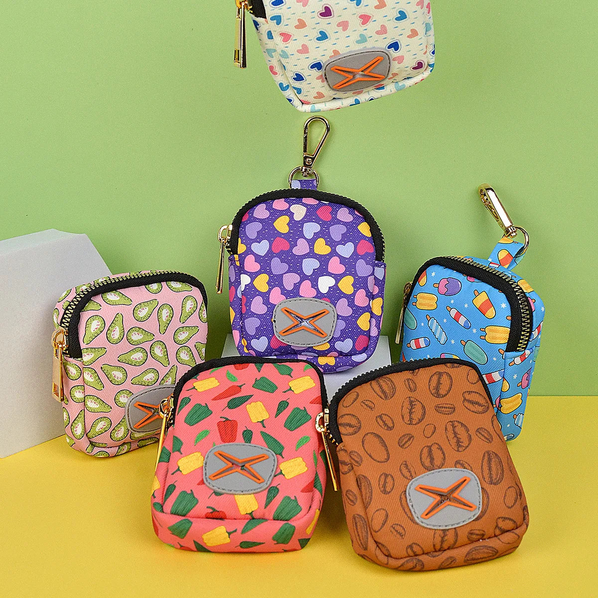 Dog & Cat Poop Bag Holder & Dispenser Durable Nylon Cut Style Outdoor Portable Colorful Pet Supplies