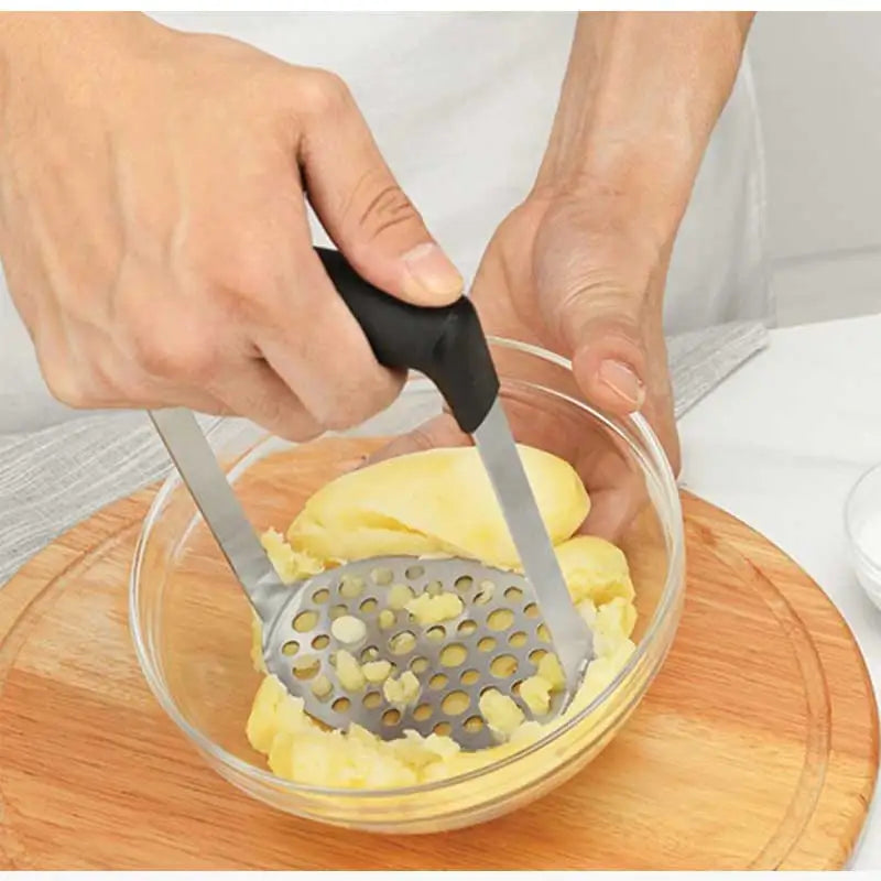 New Packaging Kitchenware Tools Food Steel Boxes Metal Black Plastic Potato Ricer Masher