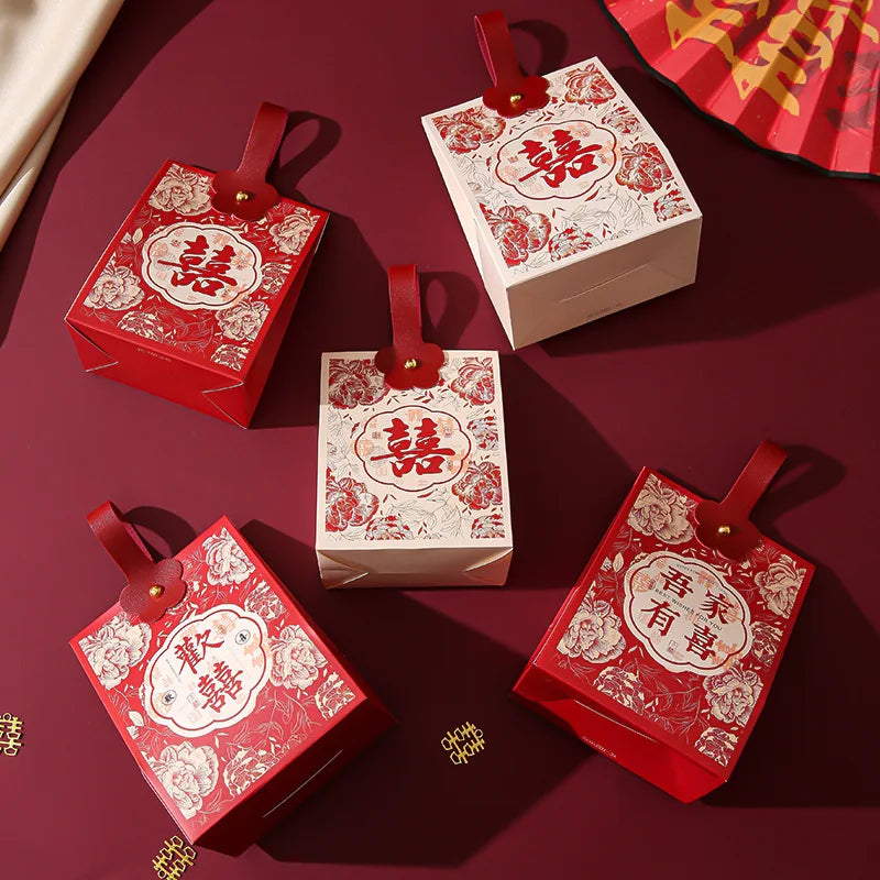 JUXINDA Red High-End Wedding Candy Box Handheld Floral Candy Box Engagement Candy Storage Box Candy Gift Box.