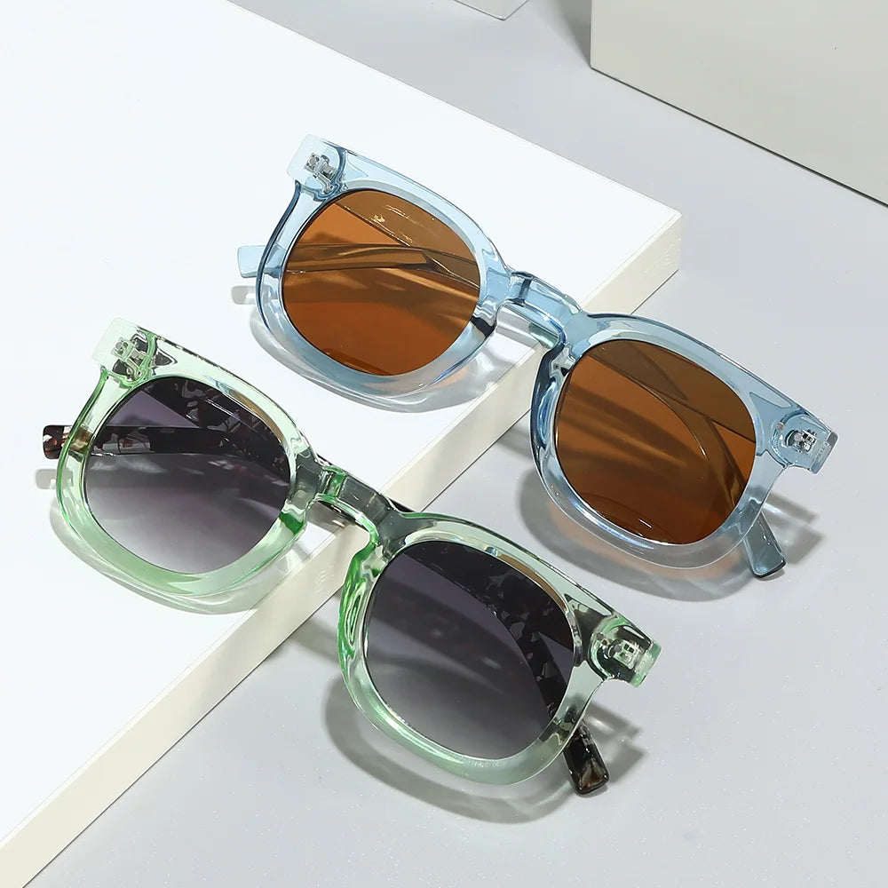 2025 Custom Logo Retro Men Women Small Frame Sunglasses UV400 Gradient Shades Blue Tea Square Sunglasses Men Women