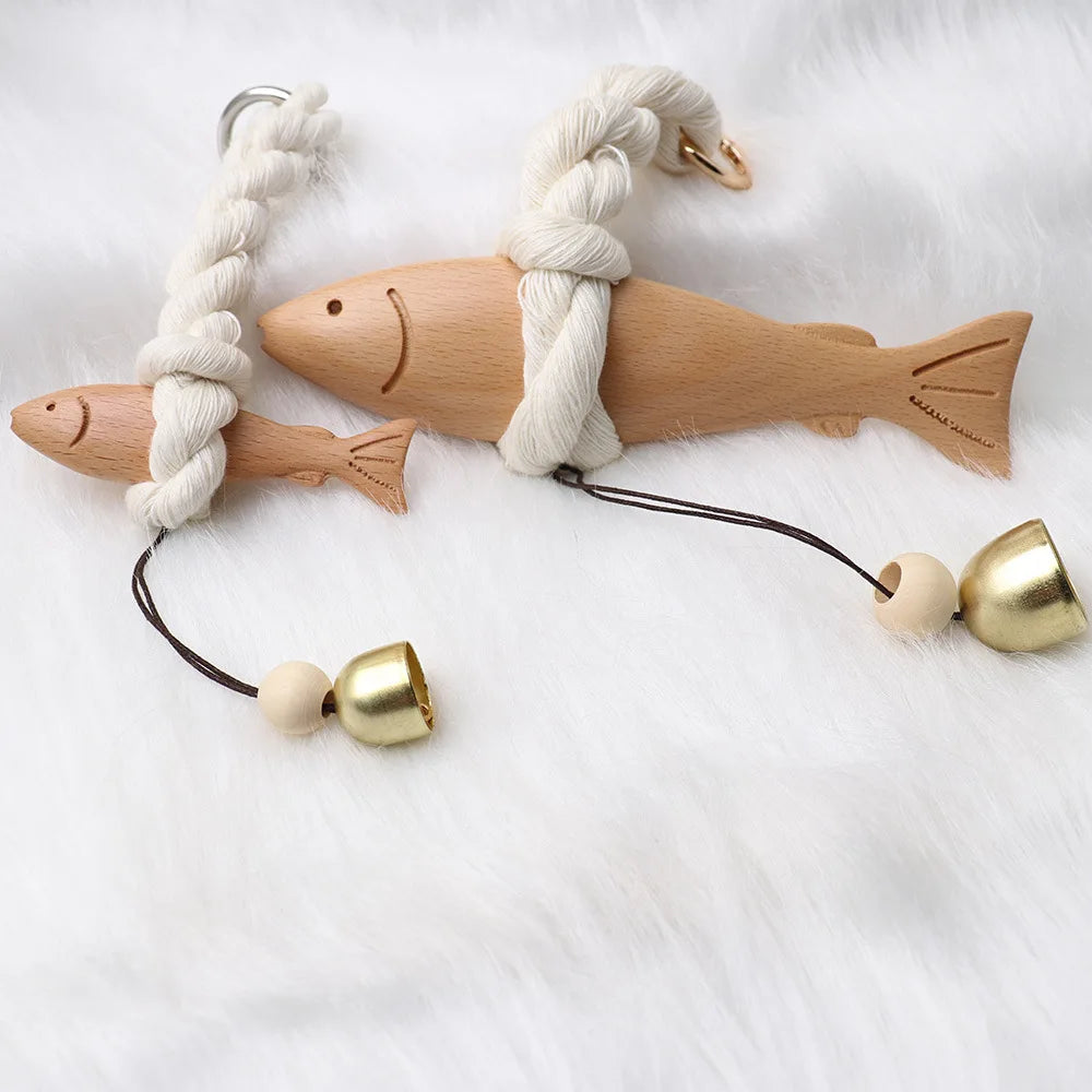 Manufacture Customizable Beech Wood Doorbell Solid New Wood Entrance Hanging Ornament Realistic Fish Engraving DIY Decoration