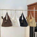 Portable Foldable Shopping Bag Keychain Travel Supermarket Storage Mini Foldable Reusable Tote Bag Shopping Packable Bag Keyring