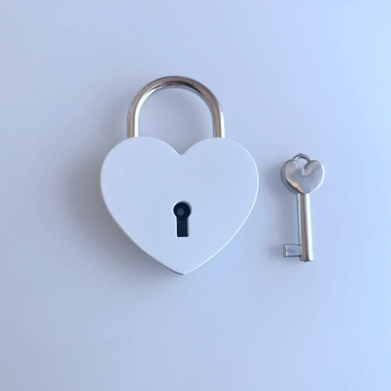 Multi-Color Heart Shaped Padlock with Key 45x59mm Vintage Lock for Decoration - Ivoduff