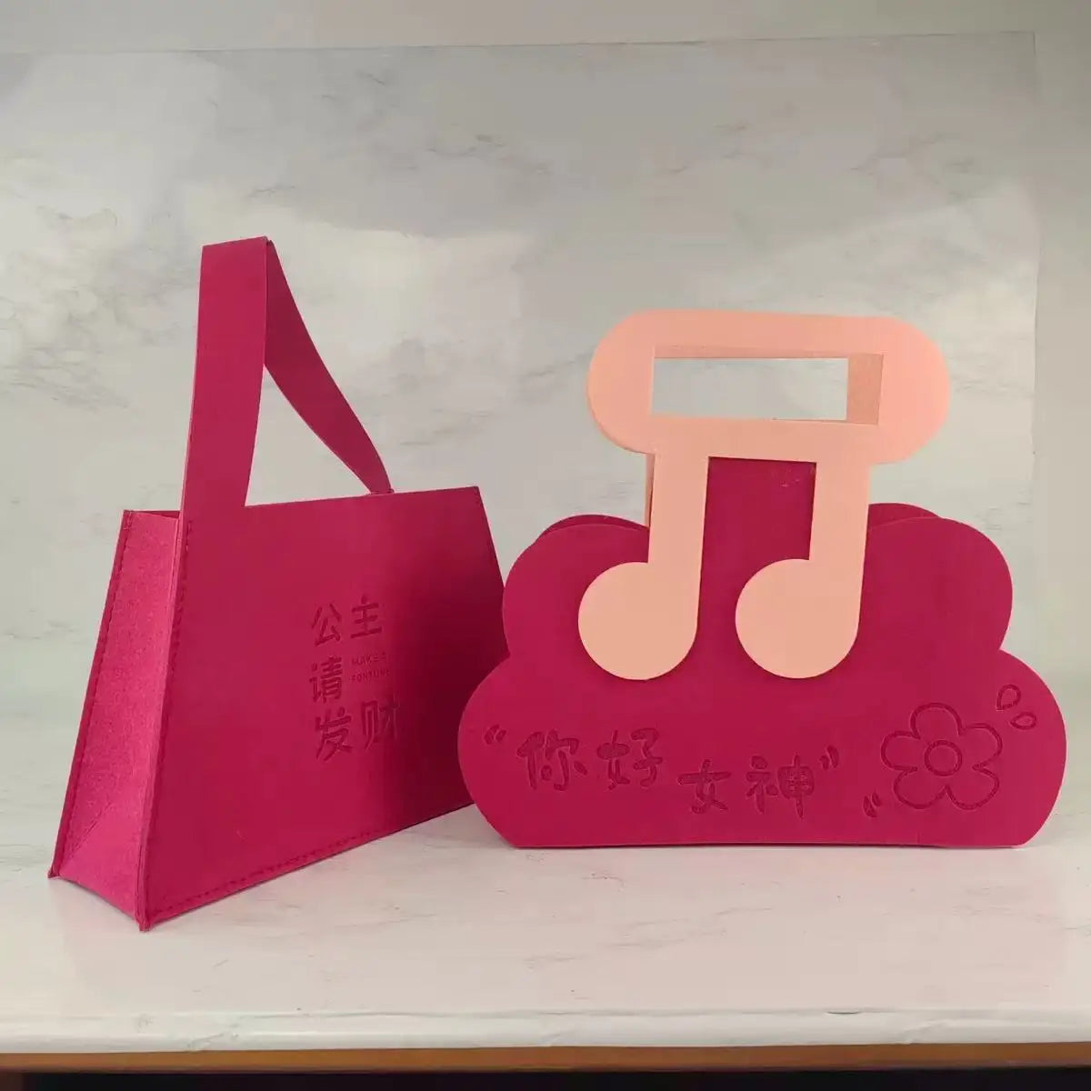 MU Special Felt Gift Bag Love Shape Tote Shopping Gift Bag Handbag Grocery Reusable Wedding Gift Packing Bag