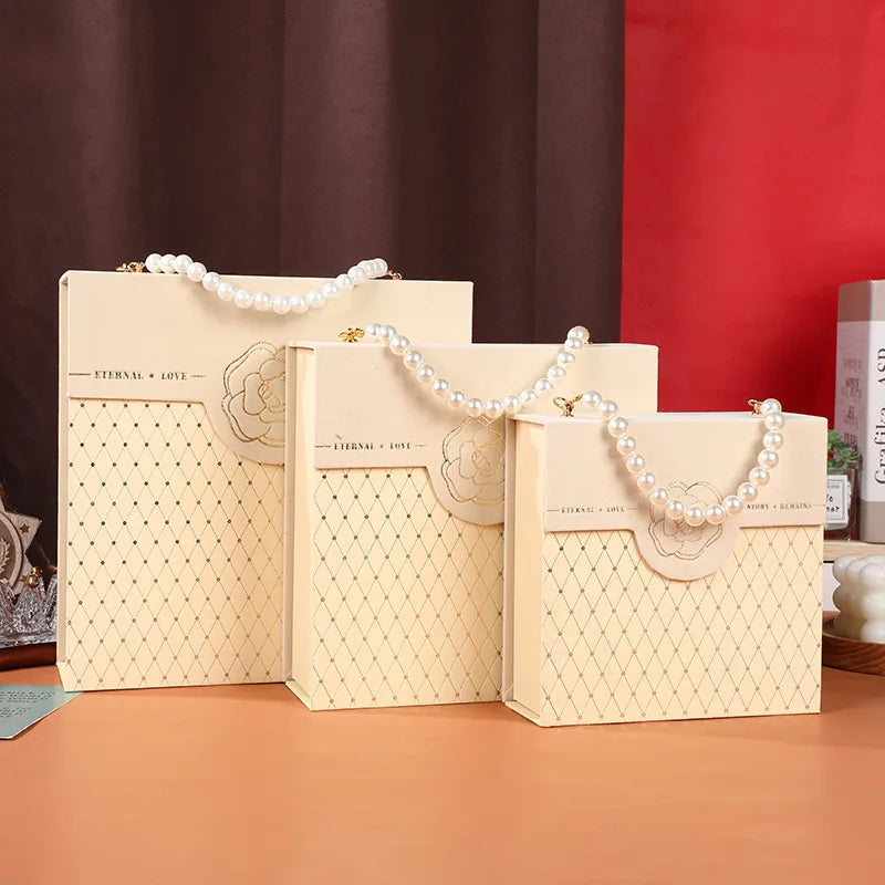 JUXINDA New Chinese Style Wedding Velvet Candy Box Wedding Qixi Festival Round Barrel Gift Box Bridesmaid and Groomsman Gift Box