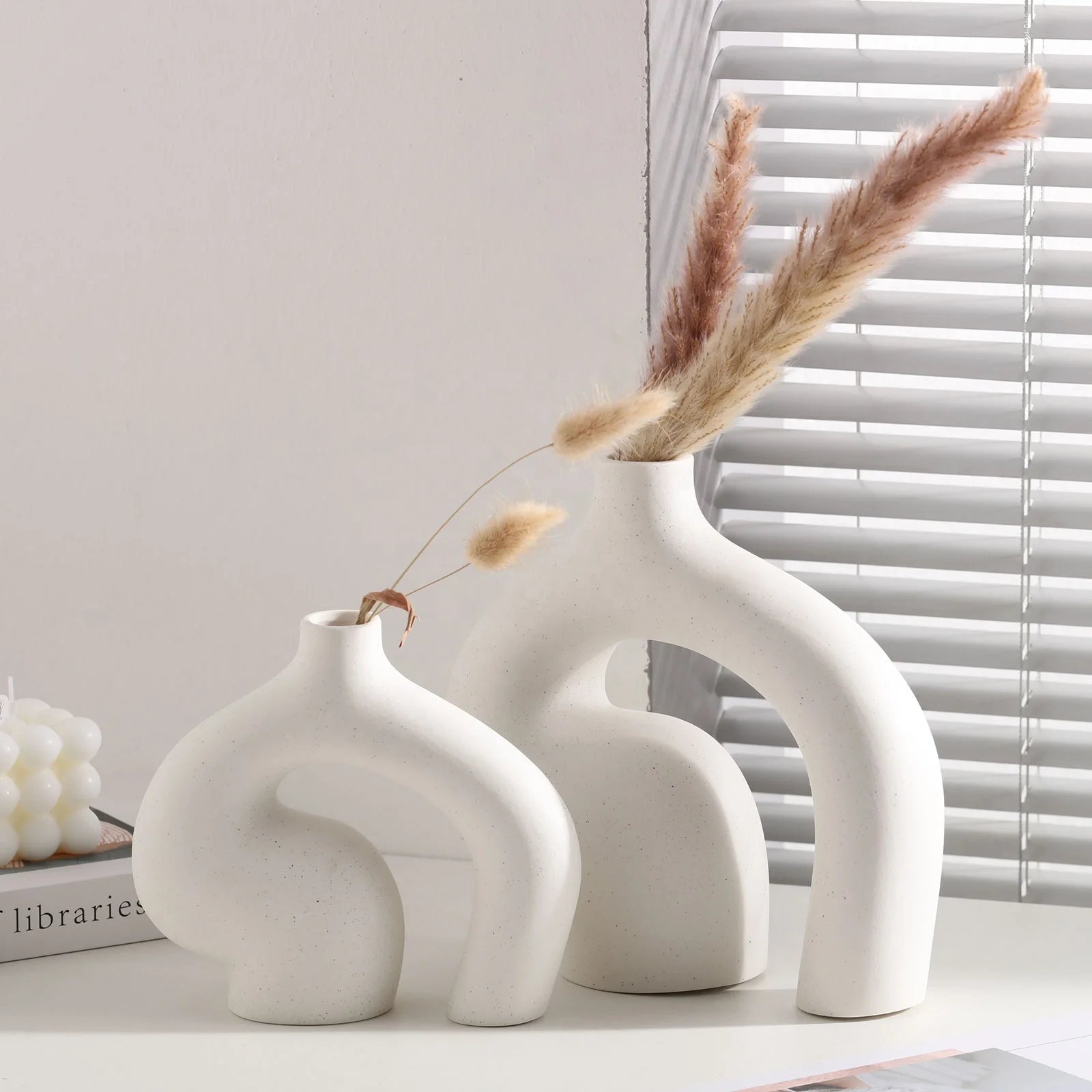 Modern Abstract Hollow Ceramic Vase Home Decoration Accessories Office Desktop Living Room Decor Flower Vase for Home Decor