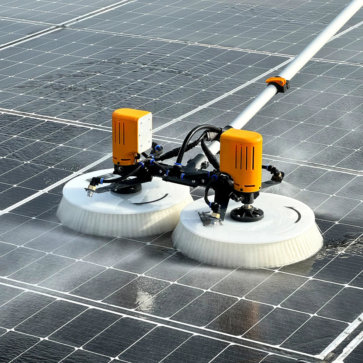 Zhenda AC Power Household Electric Double  Head 5.5meter  Photovoltaic  Rotating Brushless Motor Solar Panel Cleaning Brush