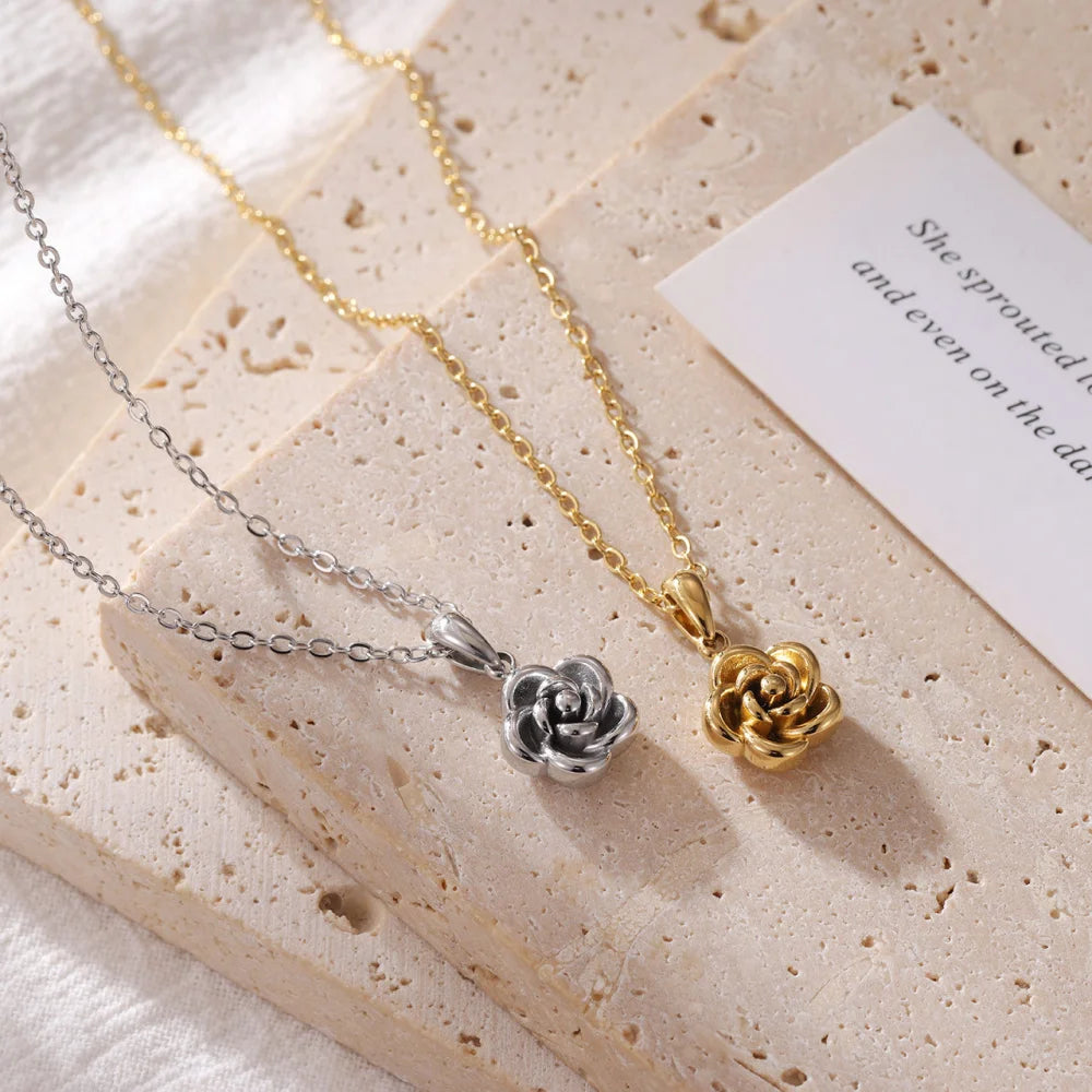 Cute Dainty Design Stainless Steel Gold Plated Rose Flower Pendant Necklace for Women Fashion Jewelry