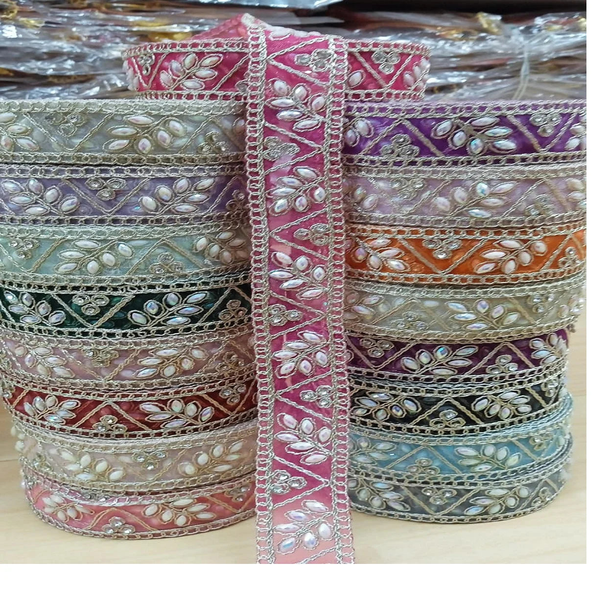 Custom Made 17-Color Organza Ribbons with Pearls Attached Machine Embroidered Laces for Ladies Garments 100% Cotton