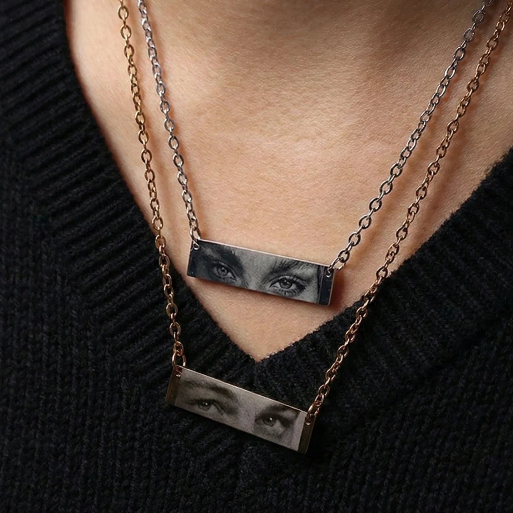 DUOYING Wholesale Personalized Custom Stainless Steel Custom Eye Photo Laser Engraved Photo Necklace for Women Men