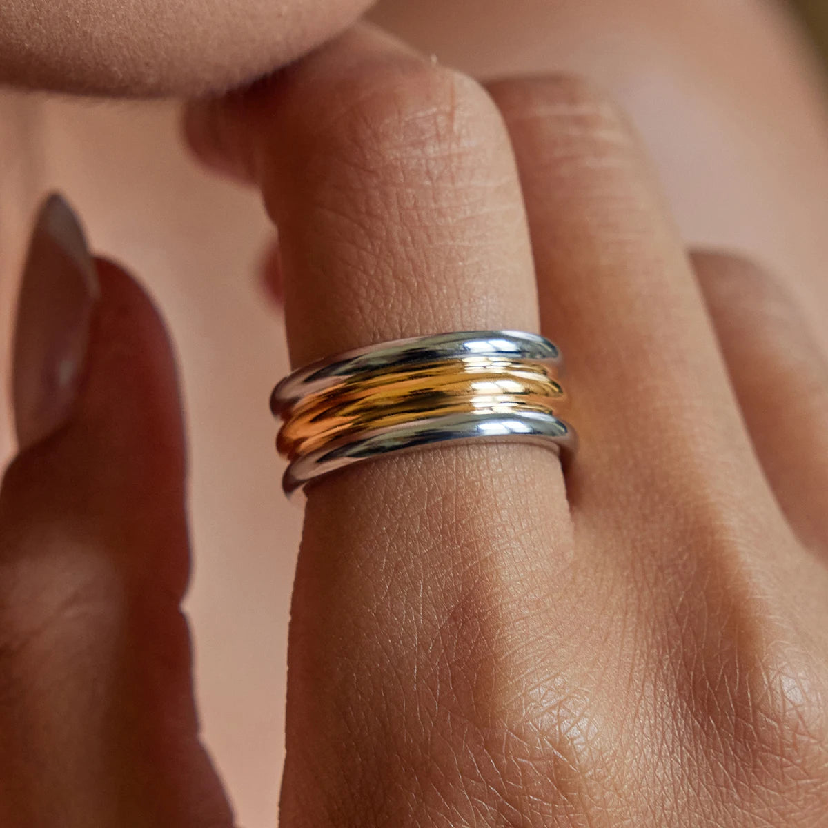 J&D 18K Gold Plated Stainless Steel Minimalist Three-layer Linear Ring Classic Style for Women