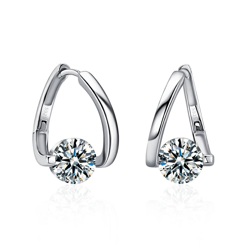 XKZ007 New 925 Sterling Silver Round Moissanite Earrings Simple Geometric Design Engagement Jewelry Gift for Women