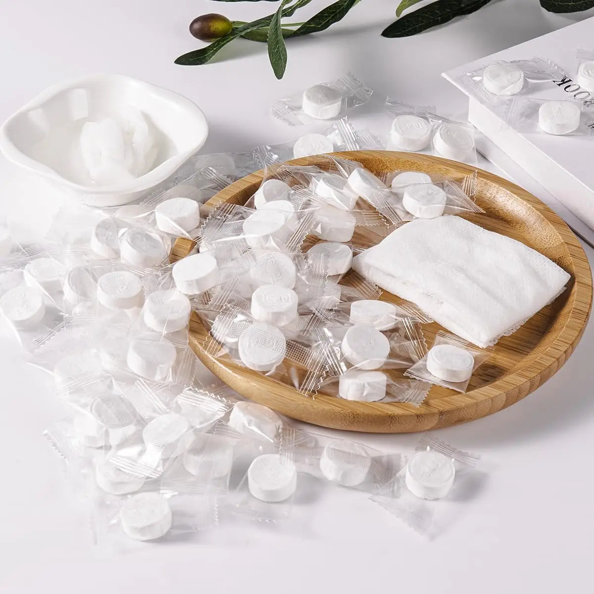 Disposable Compressed Towels for Travel Beauty Home Sports Camping Outdoor Use Expandable Portable Compressed Mini Towels MegaBDM