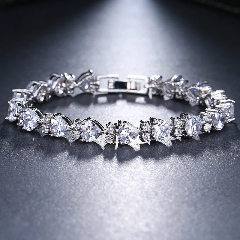MOQ 2pcs Wholesale Cubic Zirconia Crystal Women Bridal Tennis Cz Heart Bracelet Wedding