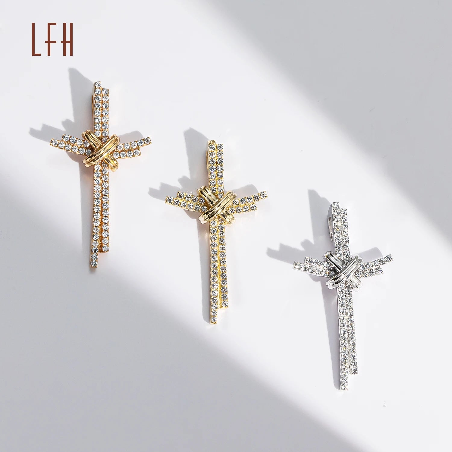 Wholesale AU750 Religious Cross Pendant Chain Necklace Jewelry Jesus Hip Hop CZ Pendant Oro 18k Original Gold Jewelry 18k Real