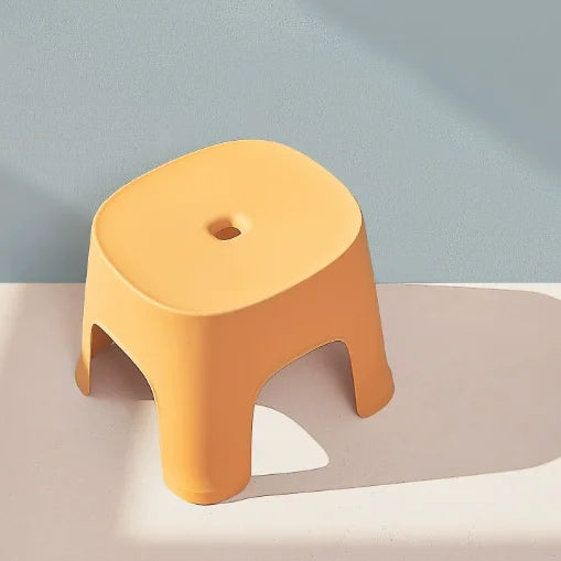 2025 New Popular Round Plastic Stool Non-Slip Modern Bath Toilet Stackable Children Sitting Round Plastic Stool MegaBDM